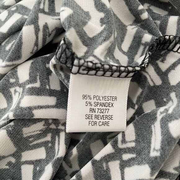 🟢Dana Buchman Top Black White Geometric Size S - Picture 5 of 5